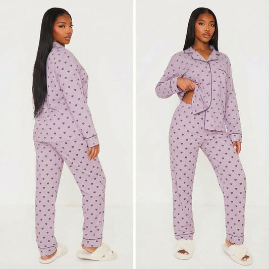 Pyjama deux pièces à manches longues imprimé cœur - disponible en 3 variations