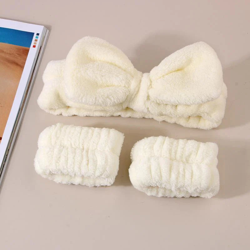 Bandeau spa blanc avec bracelets anti-eau accessoires skincare