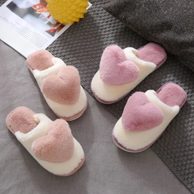 Pantoufles femme hiver motif cœur kaki et violet mules fourrées
