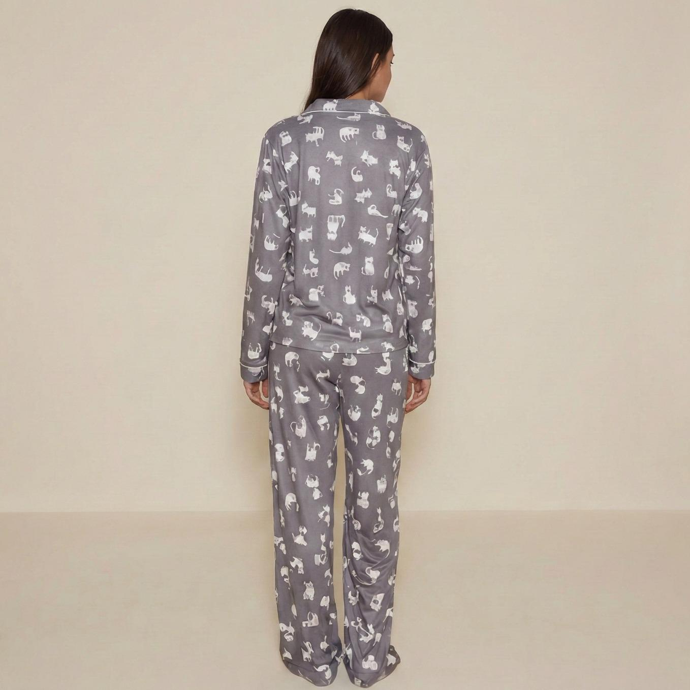 Pyjama femme flanelle coton imprimé gris chaton vue dos sur modèle printemps hiver 2026
