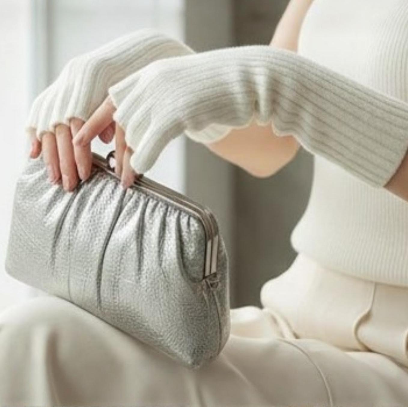 Long Fingerless Gloves Women Mitten Winter Arm Warmer Kawaii Knitted Sleeve Soft Girls Anime Clothes Punk Gothic Lolita Gloves