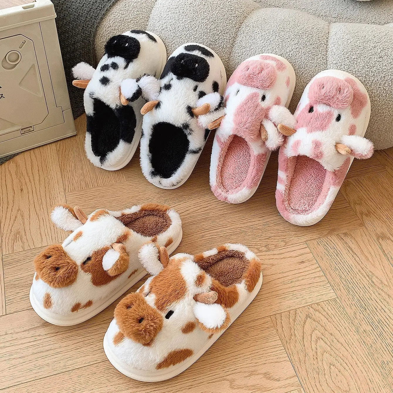 Chaussons en fausse fourrure peluche à relief motif vache, doux et chauds, hiver
