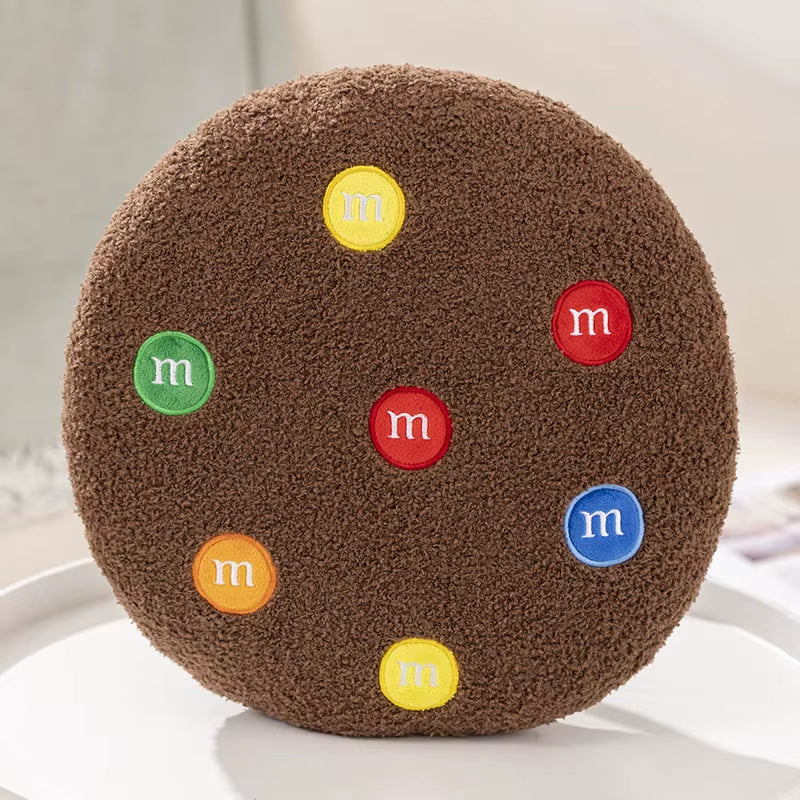 Coussin cookie chocolat en peluche avec pépites colorées déco