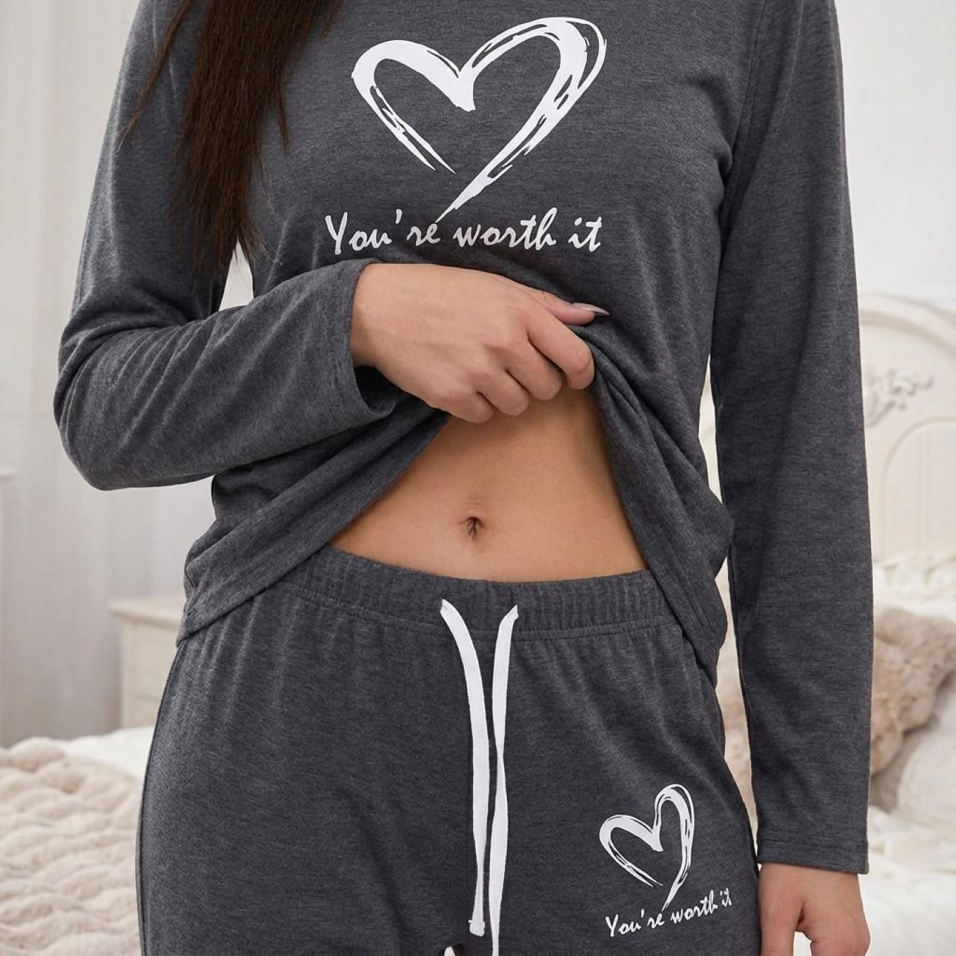 Haut de pyjama femme gris manches longues imprimé cœur et message hiver printemps 2026
